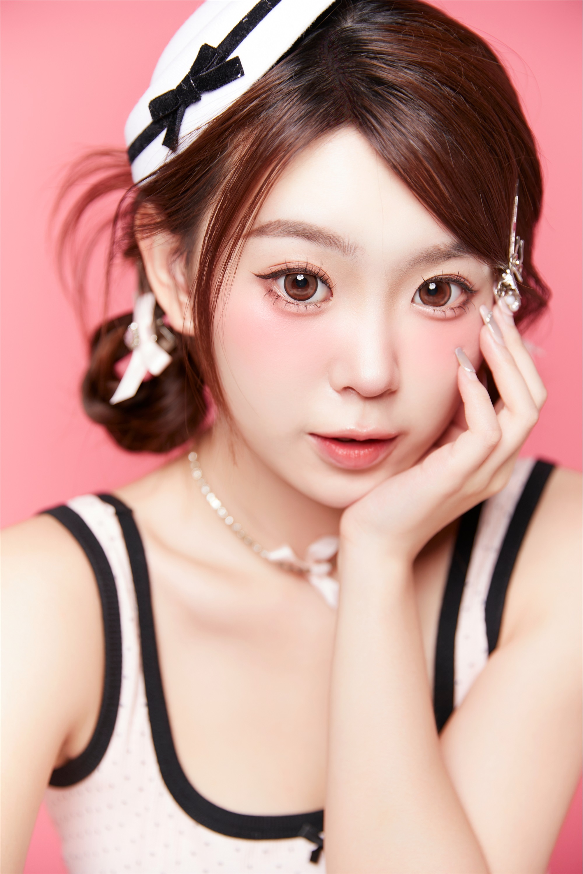 YITUYU艺图语 2025.01.07 粉色甜妹肖像 CARLEE是77呀